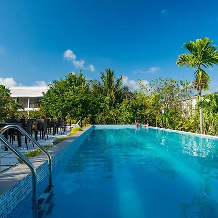 Amra Palace Gan (Laamu Atoll) Exterior foto