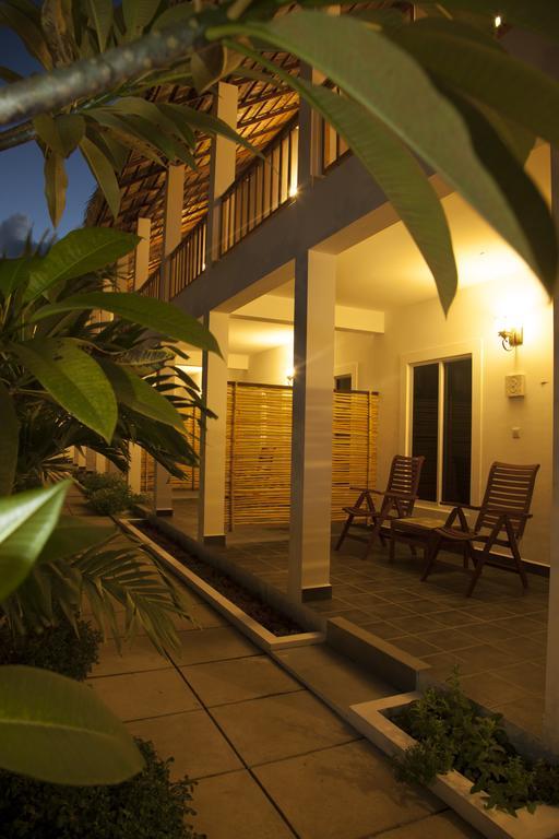 Amra Palace Gan (Laamu Atoll) Exterior foto