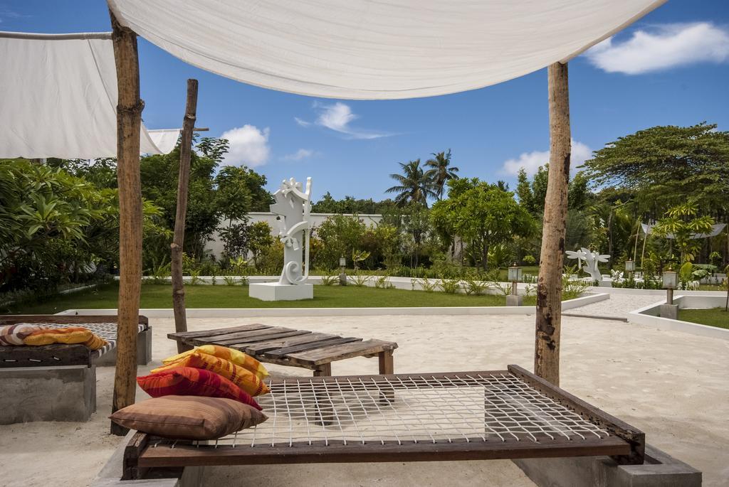 Amra Palace Gan (Laamu Atoll) Exterior foto