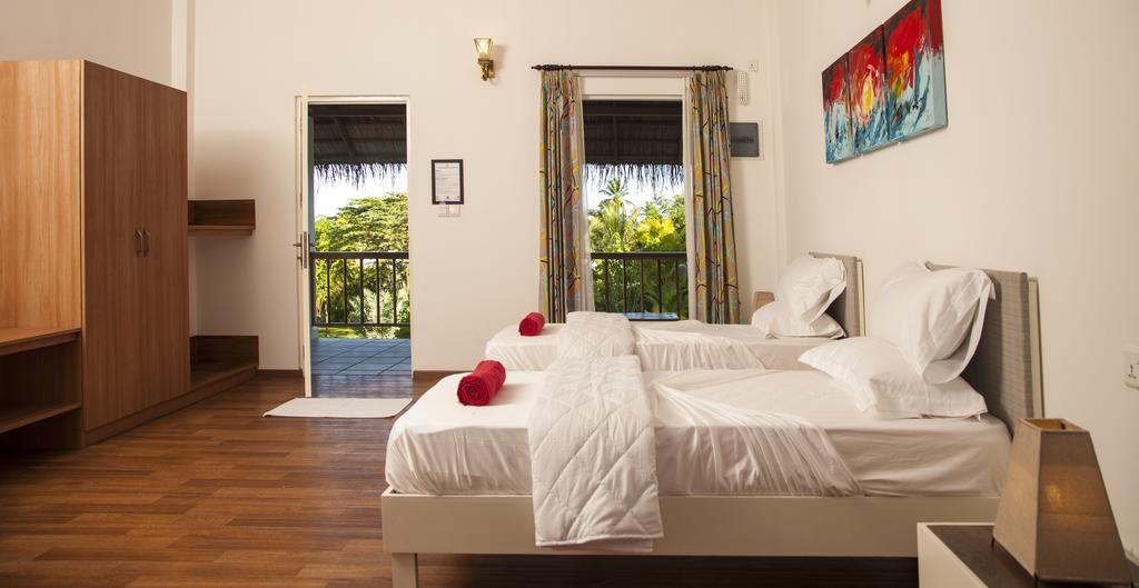 Amra Palace Gan (Laamu Atoll) Exterior foto