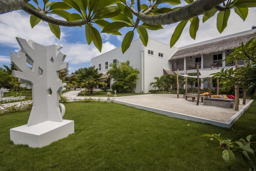 Amra Palace Gan (Laamu Atoll) Exterior foto