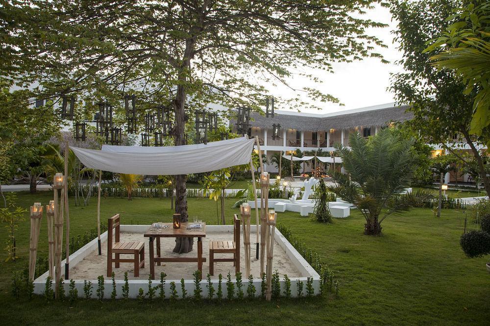 Amra Palace Gan (Laamu Atoll) Exterior foto