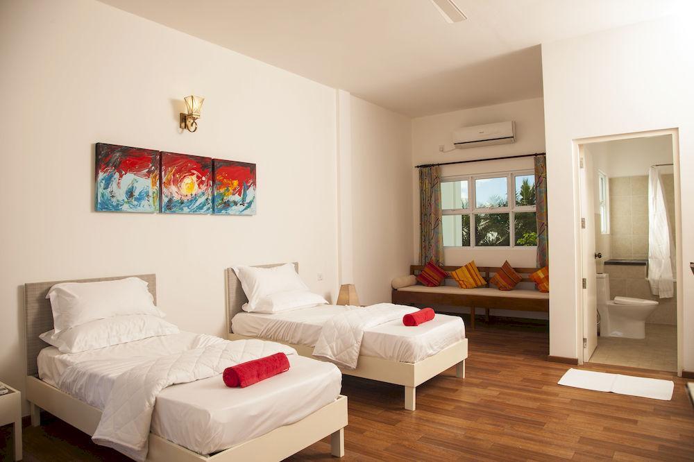 Amra Palace Gan (Laamu Atoll) Exterior foto